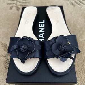 Chanel Flower Sandals (Blue)